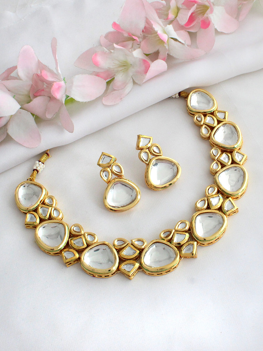 Minal Necklace Set-Gold